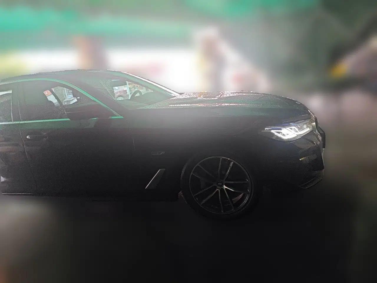 BMW 5 Series New Energy 2022 535Le Pioneer Edition M Sport Package — миниатюра 3