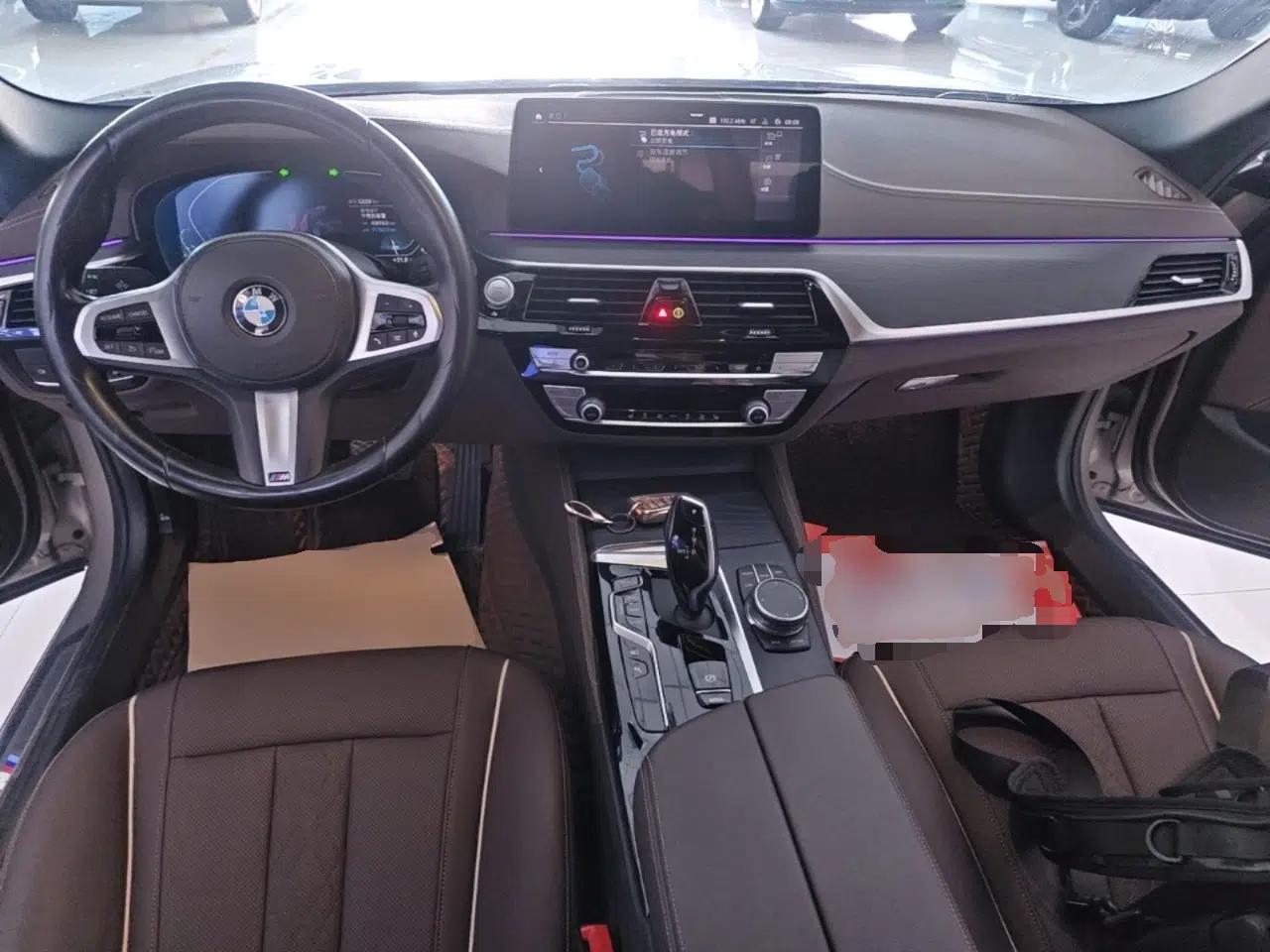 BMW 5 Series New Energy 2021 535Le M Sport Package — миниатюра 12