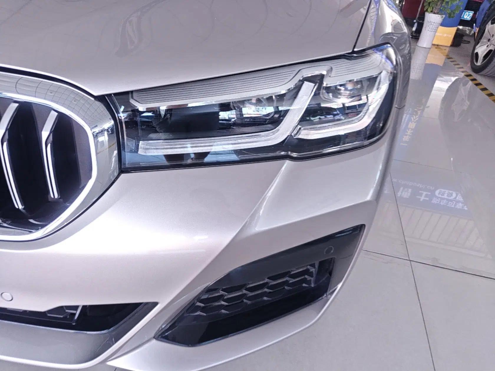 BMW 5 Series New Energy 2021 535Le M Sport Package — миниатюра 8