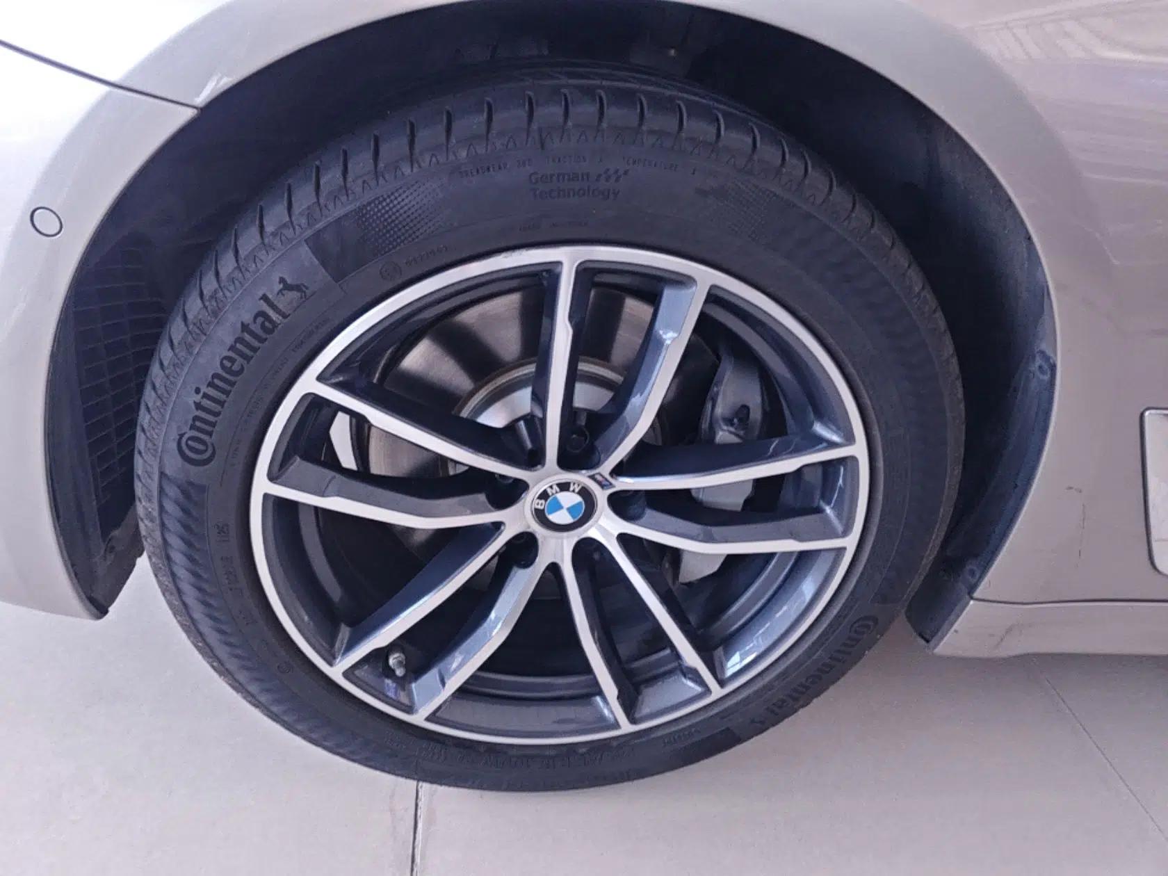 BMW 5 Series New Energy 2021 535Le M Sport Package — миниатюра 10