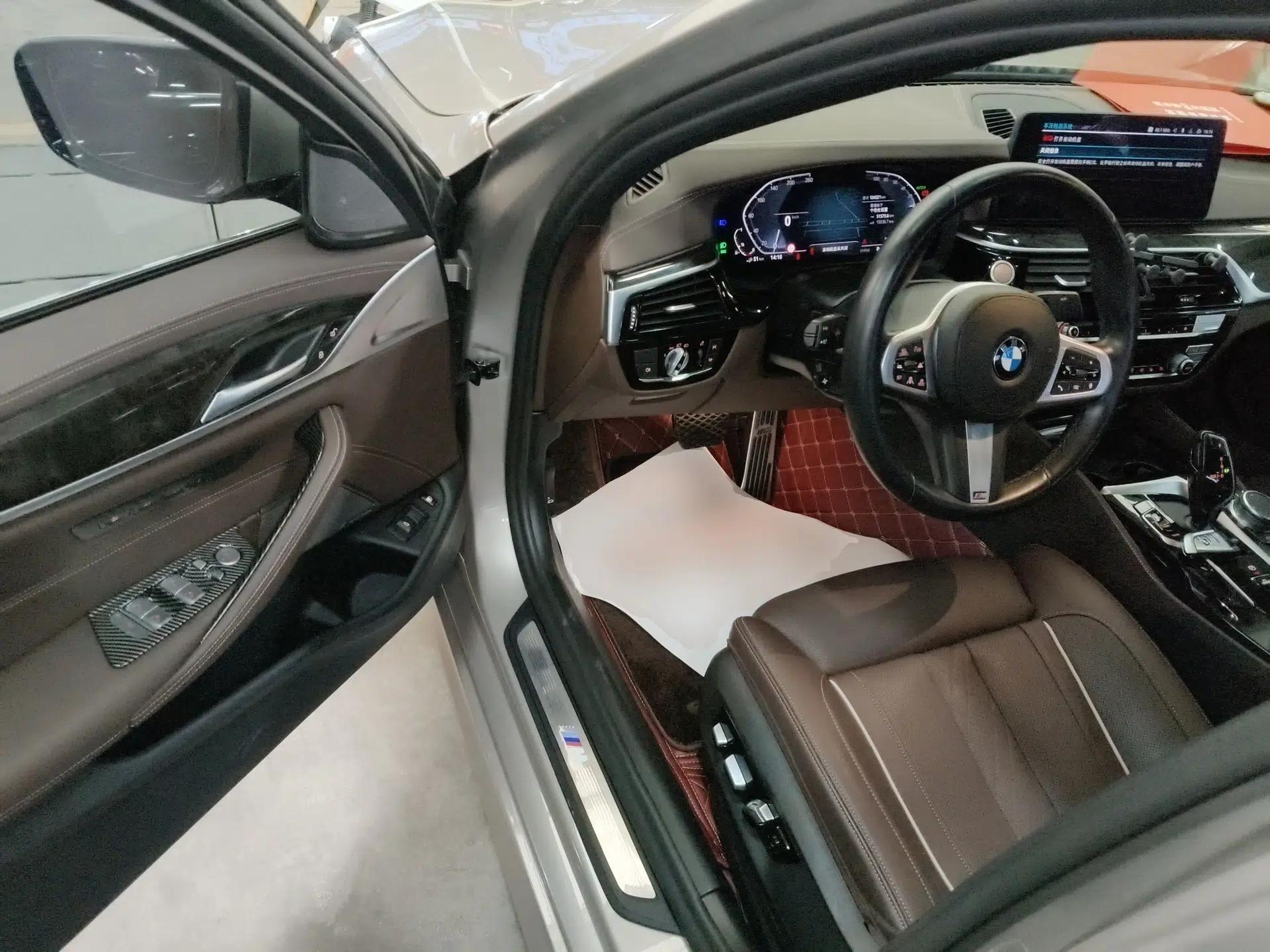 BMW 5 Series New Energy 2021 535Le Pioneer Edition M Sport Package — миниатюра 22