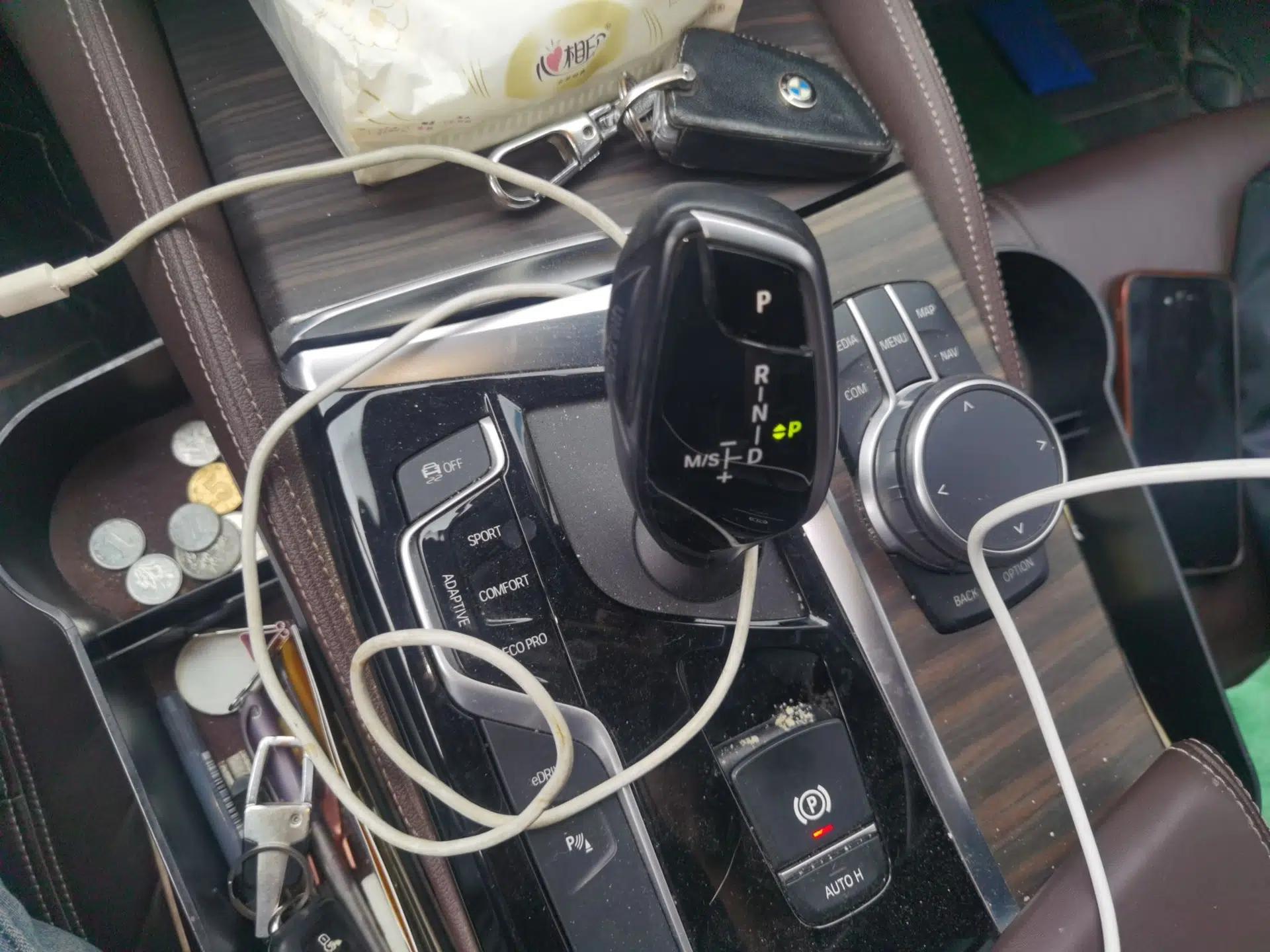 BMW 5 Series New Energy 2019 Updated Version 530Le Luxury Package — миниатюра 14