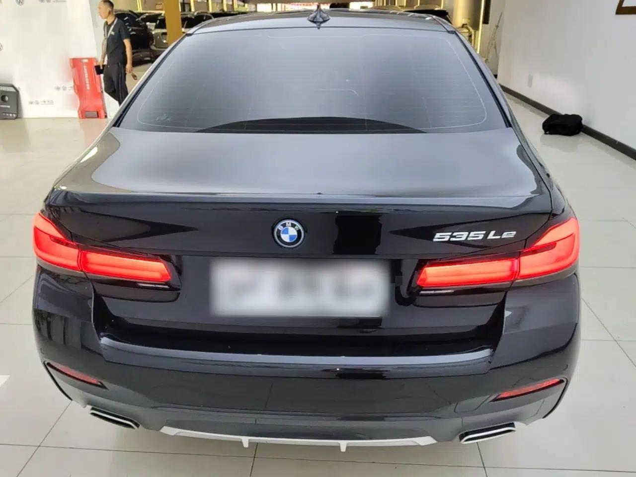 BMW 5 Series New Energy 2022 Restyled 535Le M Sport Package — миниатюра 5