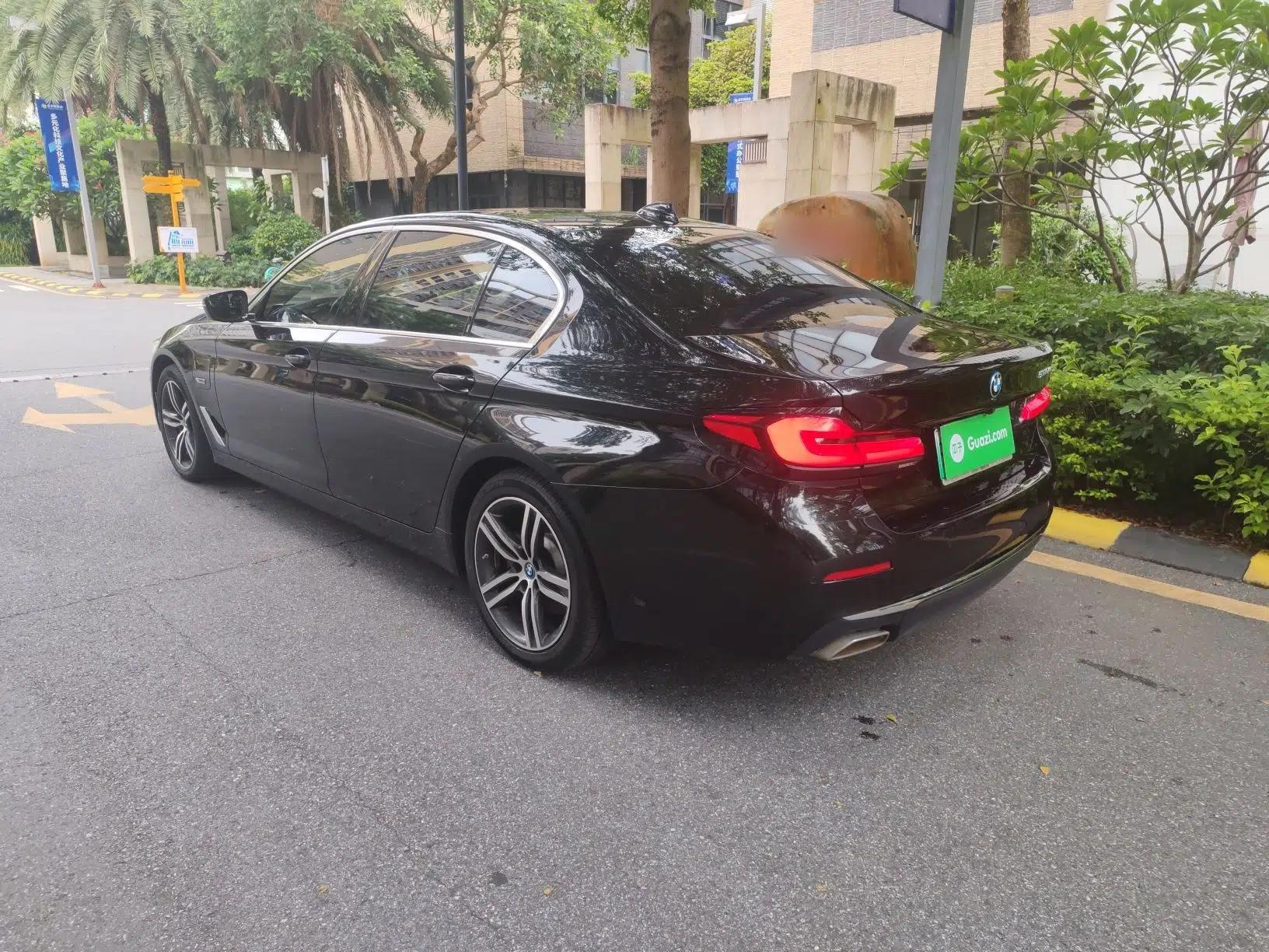 BMW 5 Series New Energy 2022 535Le Luxury Package — миниатюра 12