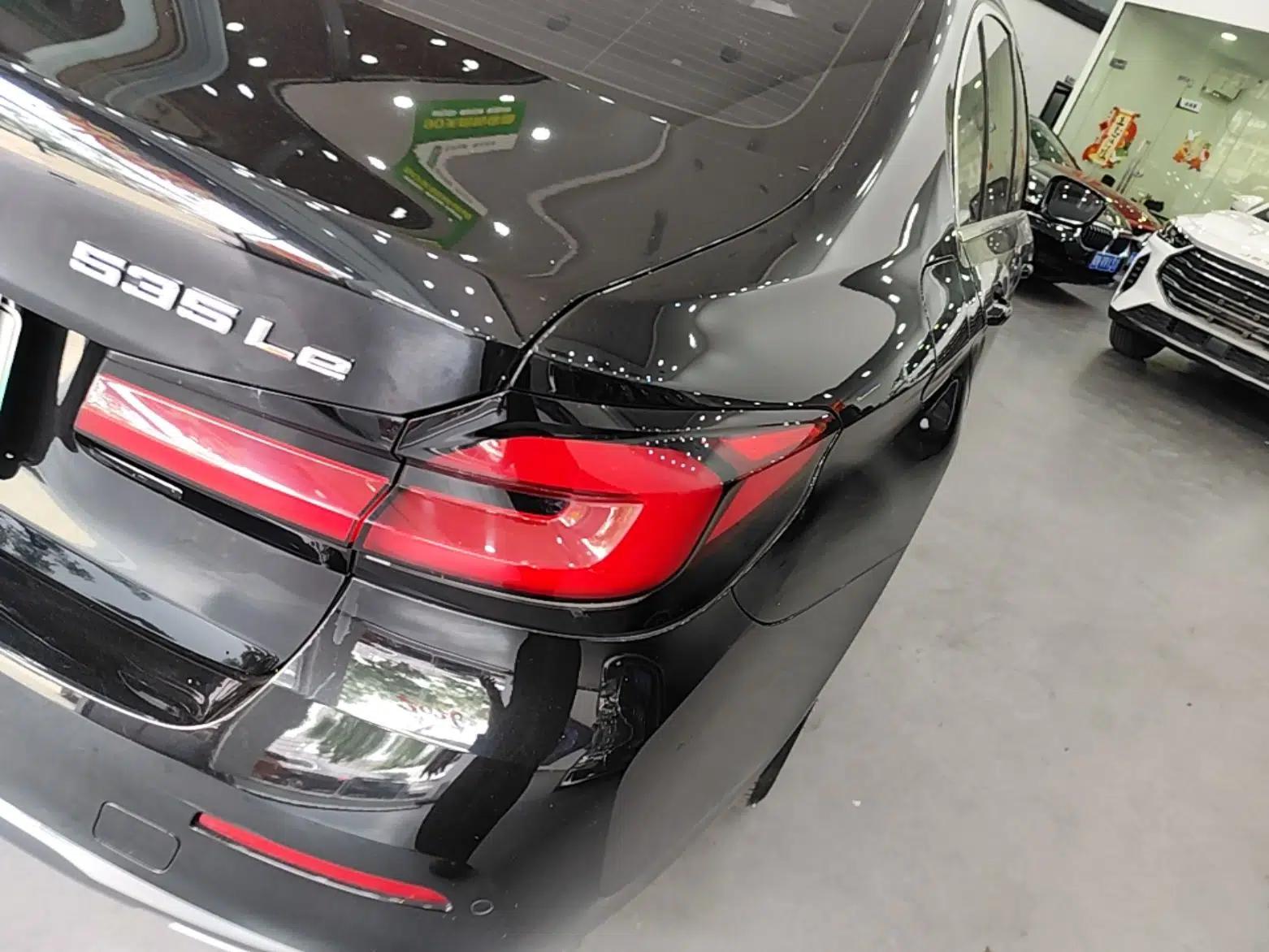 BMW 5 Series New Energy 2022 535Le Luxury Package — миниатюра 14