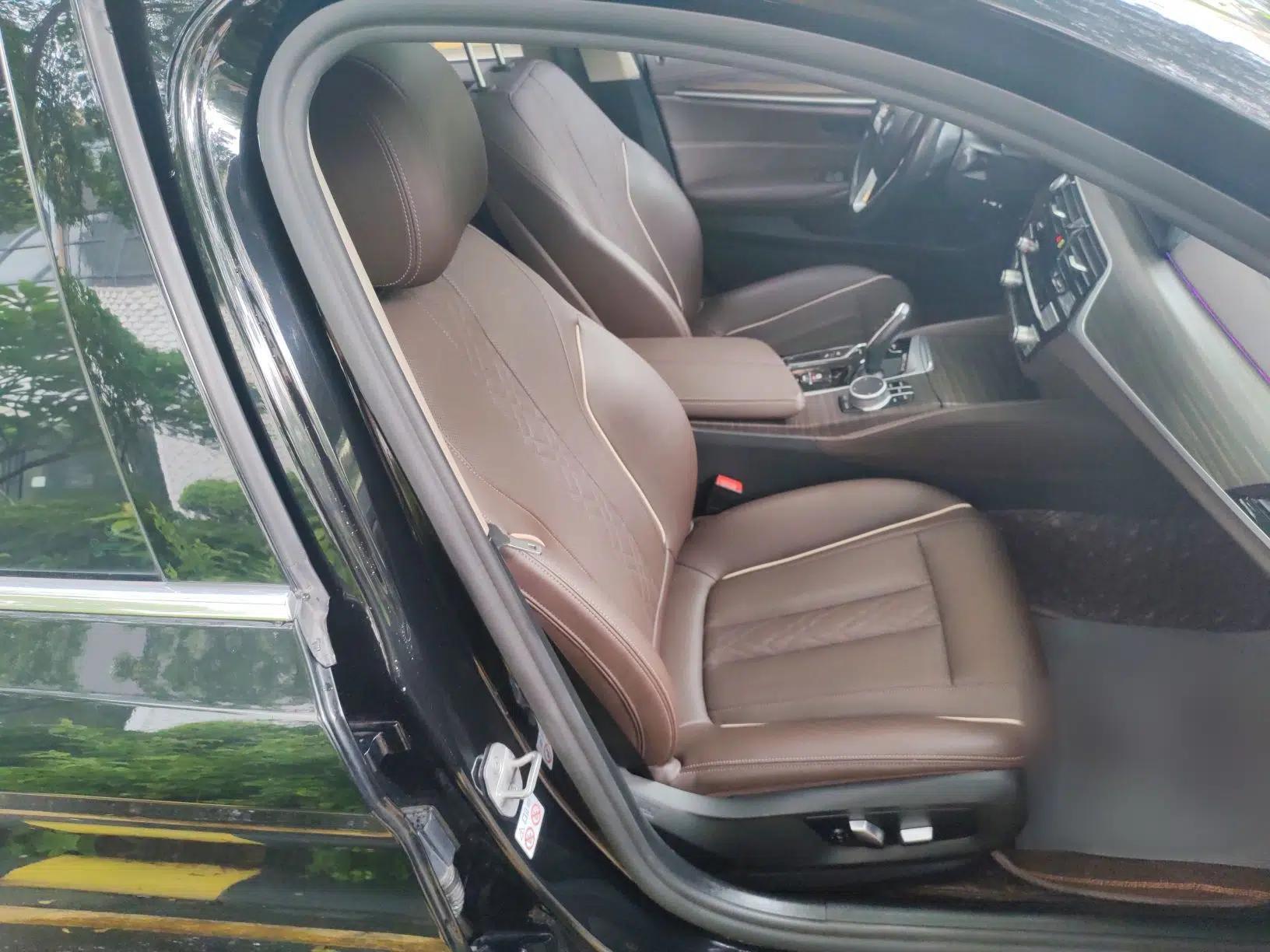 BMW 5 Series New Energy 2022 535Le Luxury Package — миниатюра 25