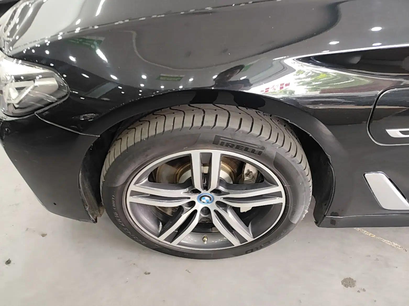 BMW 5 Series New Energy 2022 535Le Luxury Package — миниатюра 10