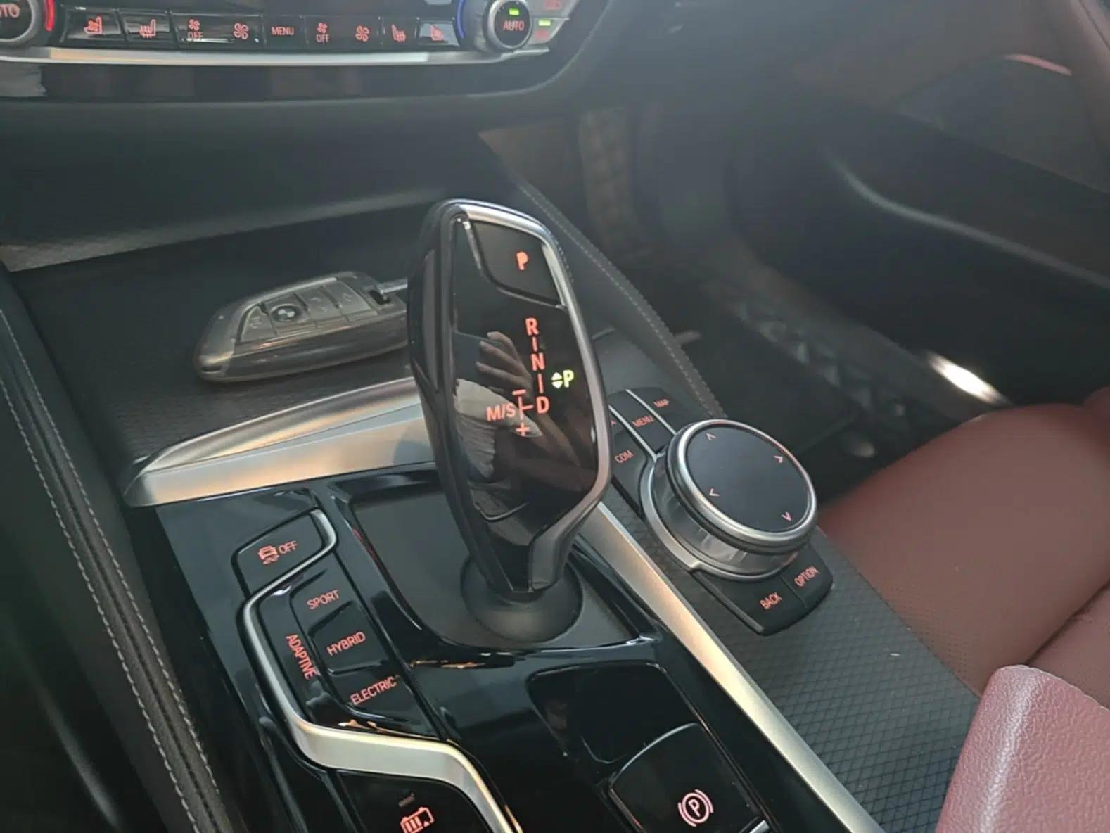 BMW 5 Series New Energy 2021 535Le Pioneer Edition M Sport Package — миниатюра 16