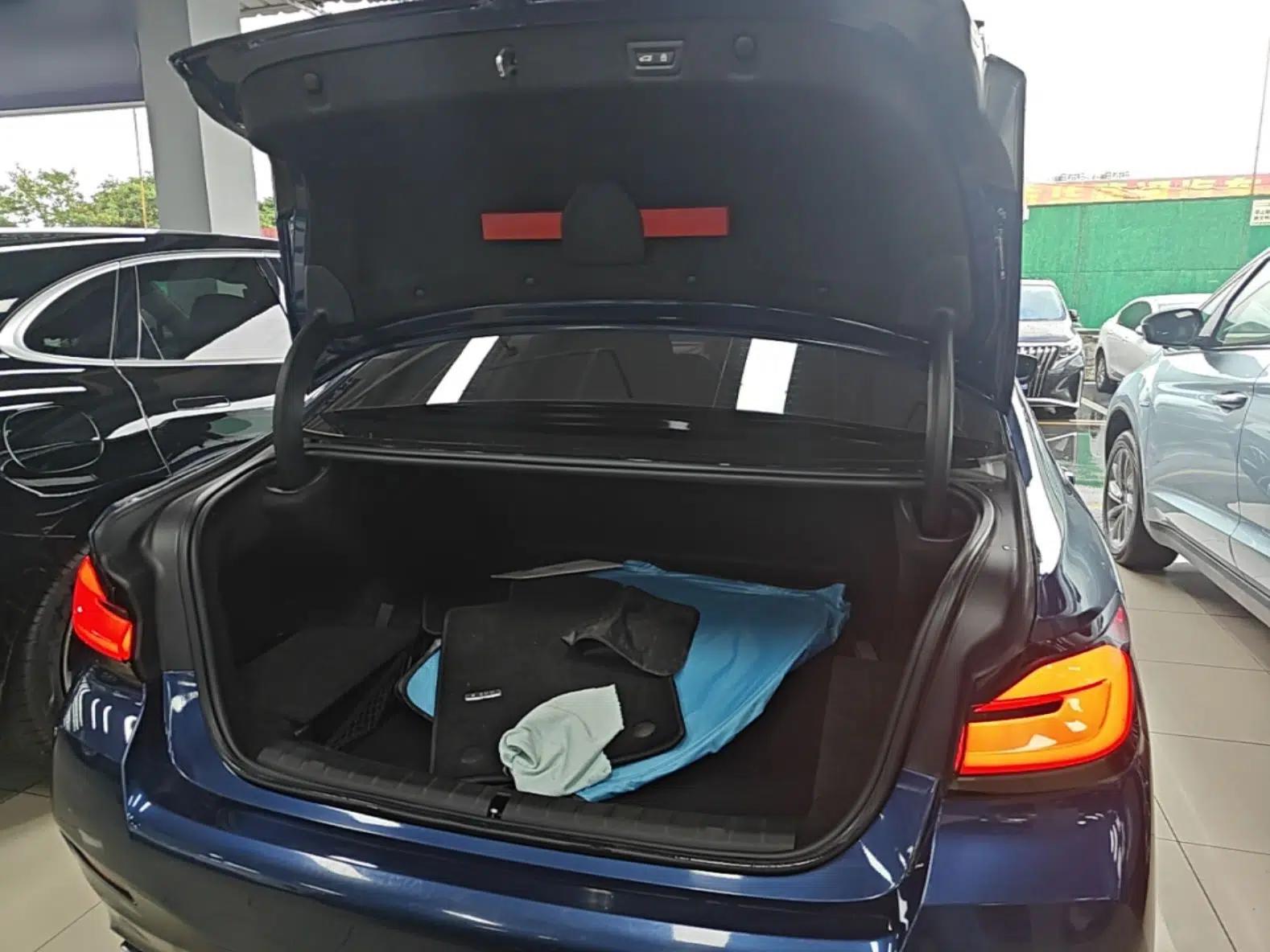 BMW 5 Series New Energy 2021 535Le Pioneer Edition M Sport Package — миниатюра 22