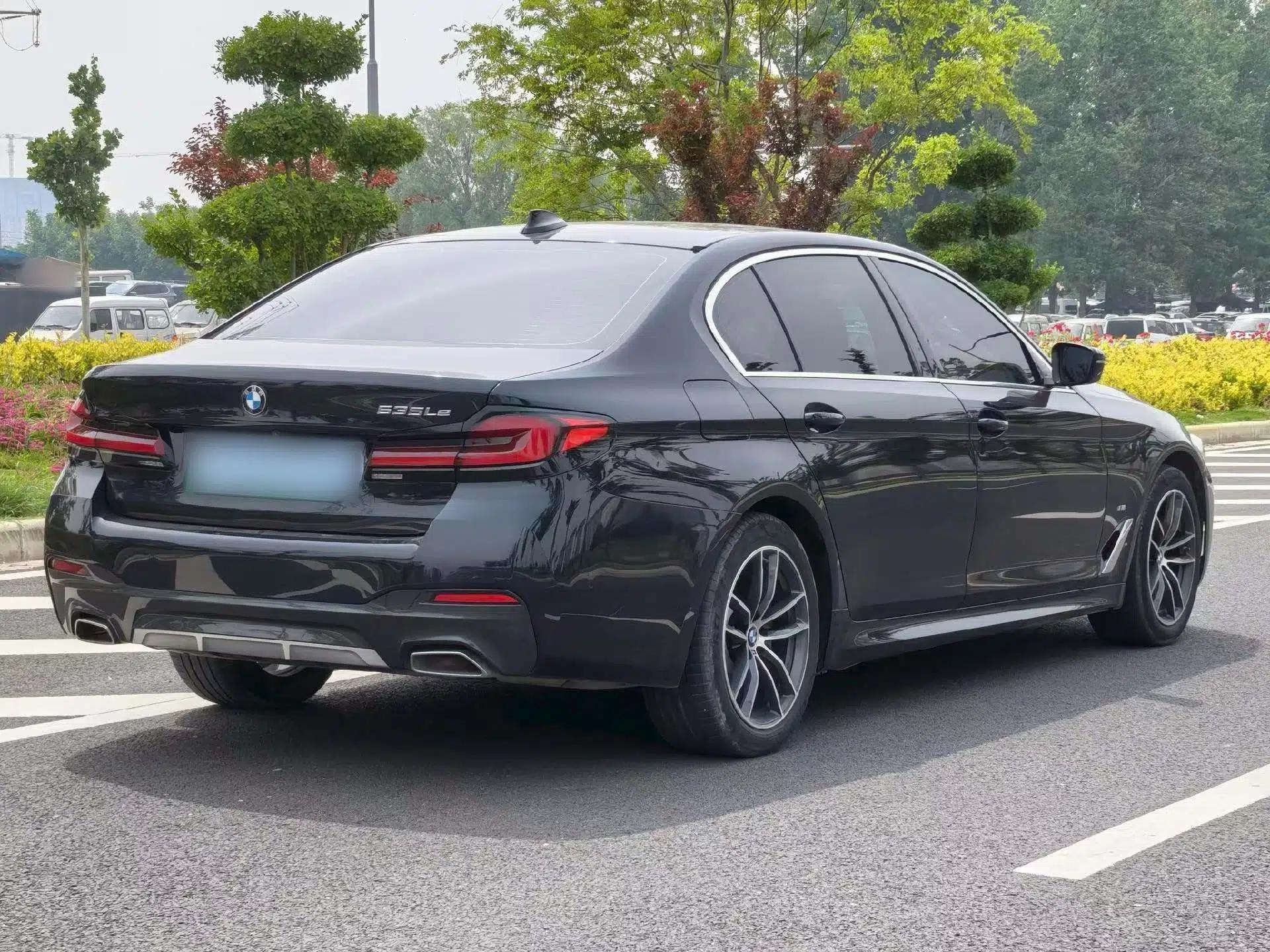 BMW 5 Series New Energy 2021 535Le M Sport Package — миниатюра 4