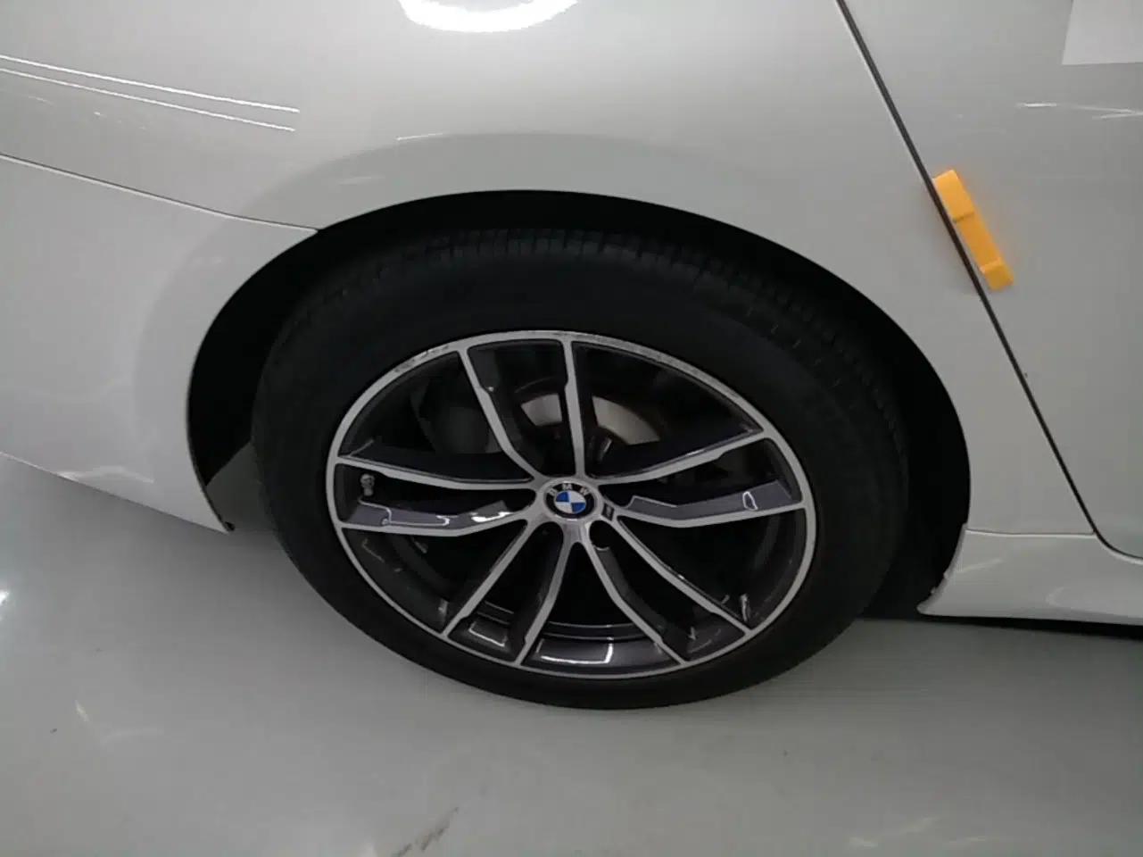 BMW 5 Series New Energy 2021 535Le Pioneer Edition M Sport Package — миниатюра 11