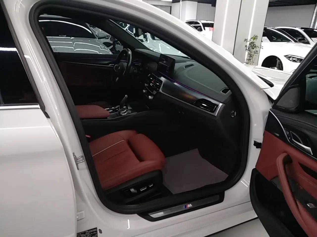 BMW 5 Series New Energy 2021 535Le Pioneer Edition M Sport Package — миниатюра 19