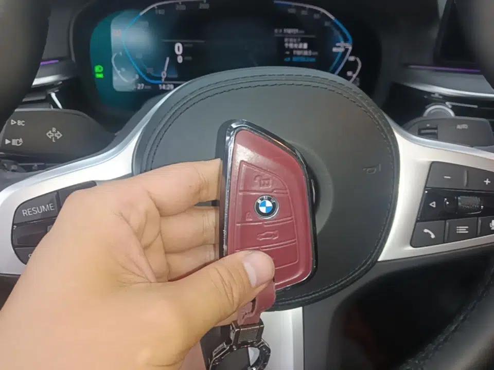 BMW 5 Series New Energy 2021 535Le M Sport Package — миниатюра 28