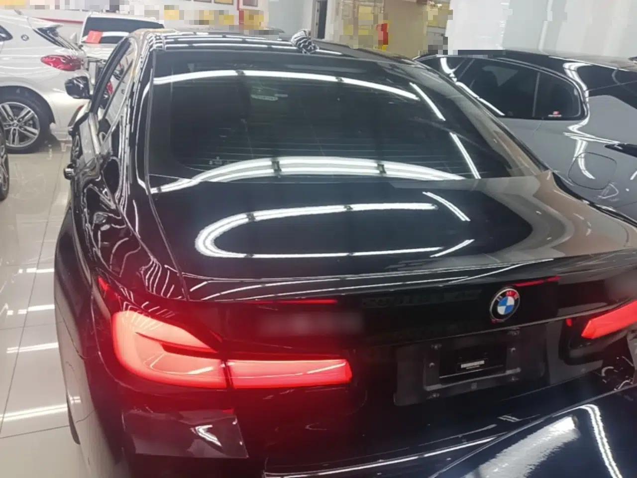 BMW 5 Series New Energy 2021 535Le M Sport Package — миниатюра 5