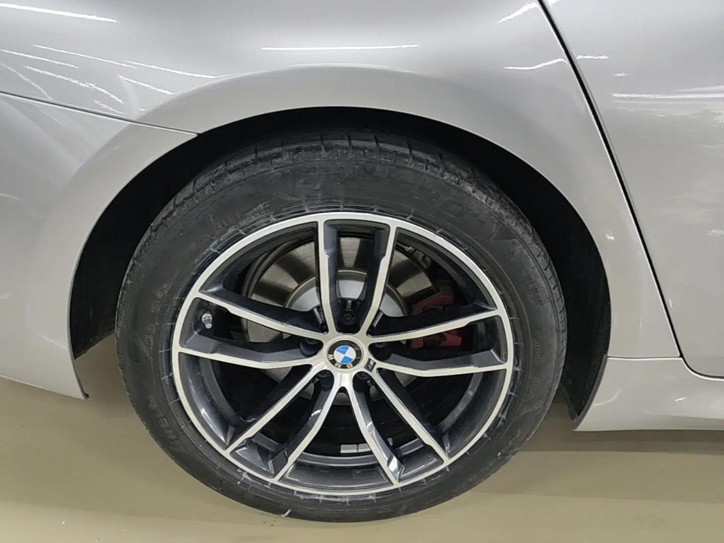 BMW 5 Series New Energy 2021 535Le M Sport Package — миниатюра 11