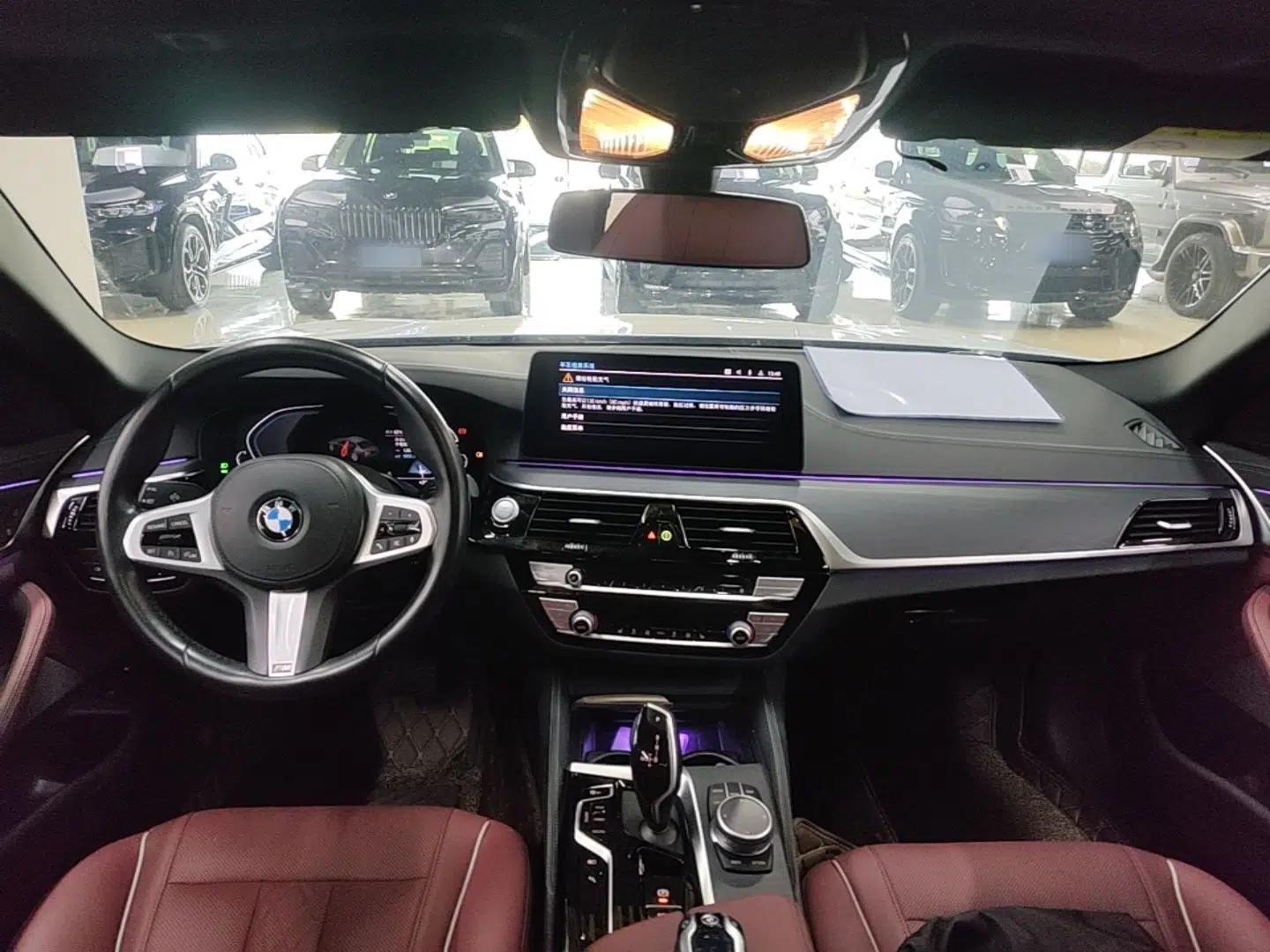 BMW 5 Series New Energy 2021 535Le M Sport Package — миниатюра 17