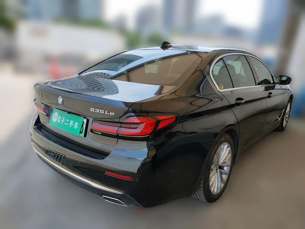BMW 5 Series New Energy 2021 535Le Luxury Package — миниатюра 6