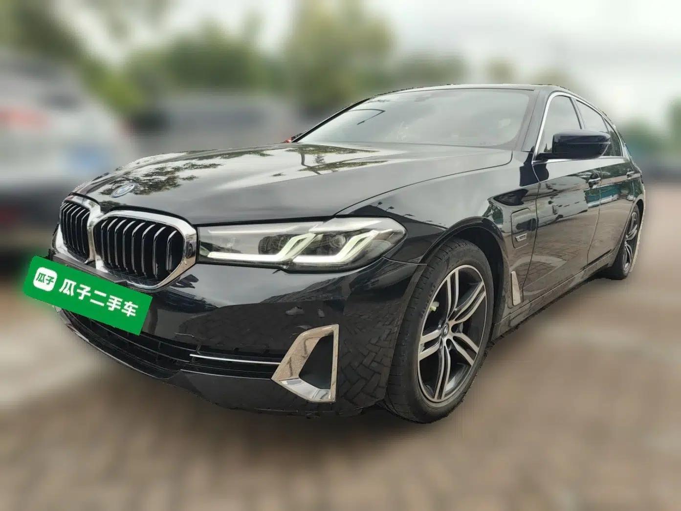 BMW 5 Series New Energy 2022 535Le Luxury Package — миниатюра 1