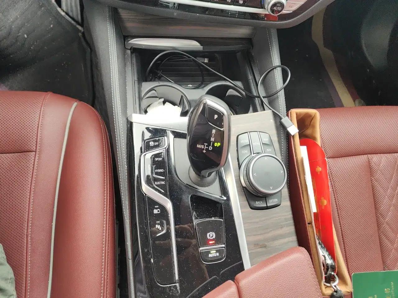 BMW 5 Series New Energy 2022 535Le Luxury Package — миниатюра 14