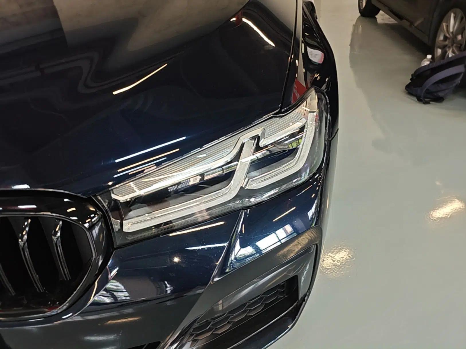 BMW 5 Series New Energy 2022 535Le M Sport Package — миниатюра 8