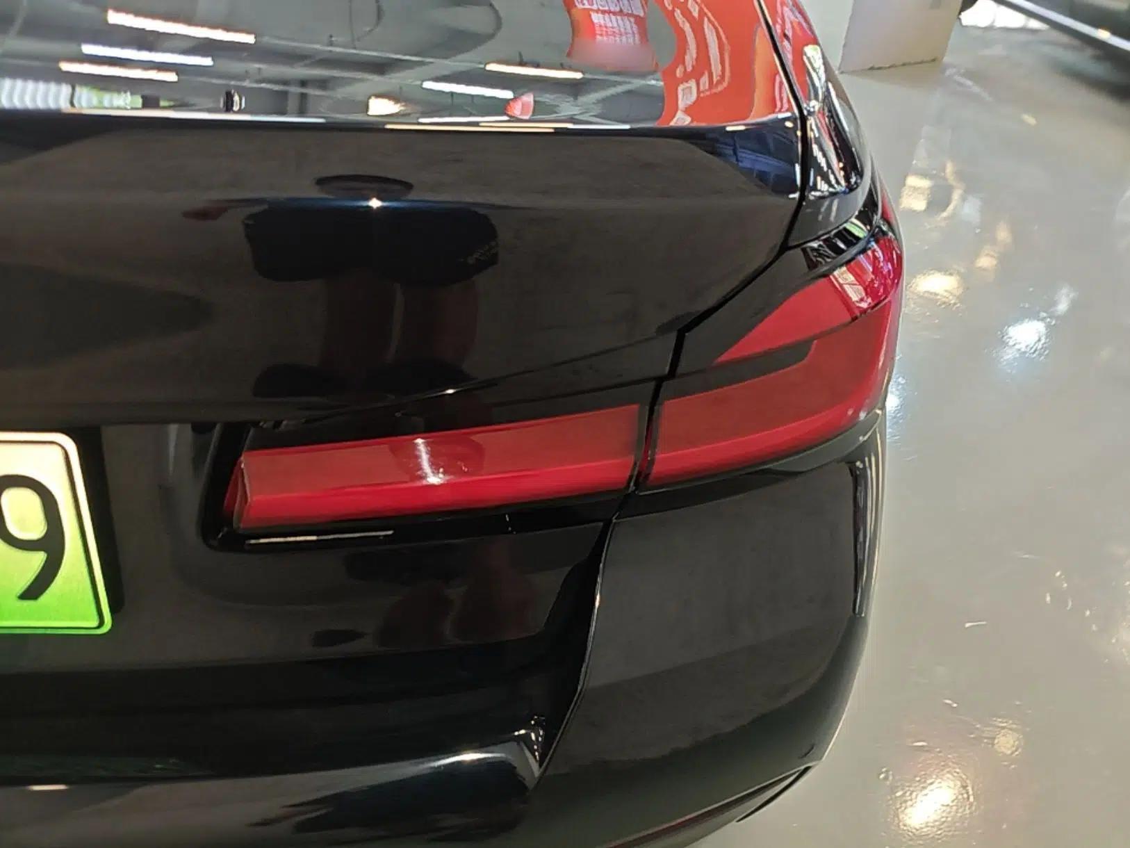 BMW 5 Series New Energy 2022 535Le M Sport Package — миниатюра 9