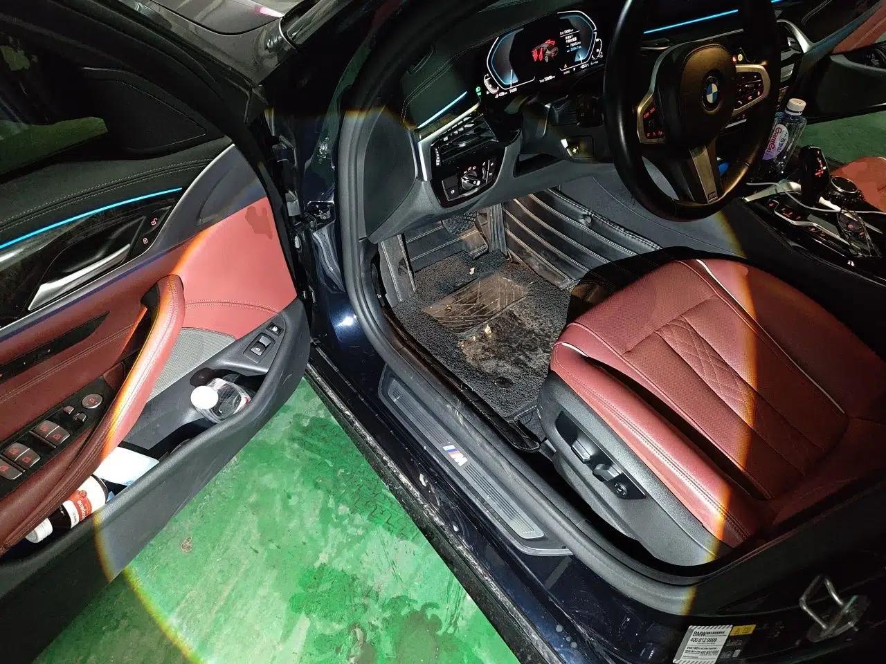 BMW 5 Series New Energy 2021 Restyled 535Le M Sport Package — миниатюра 16