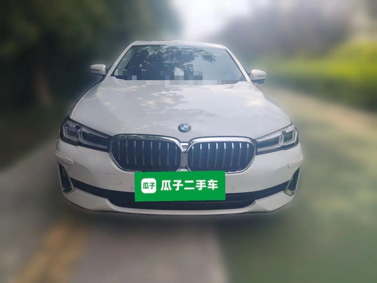 BMW 5 Series New Energy 2021 535Le Luxury Package — миниатюра 2
