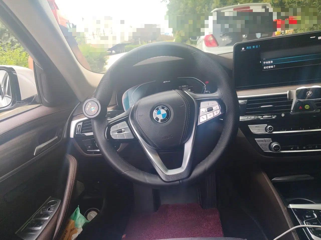 BMW 5 Series New Energy 2021 535Le Luxury Package — миниатюра 10