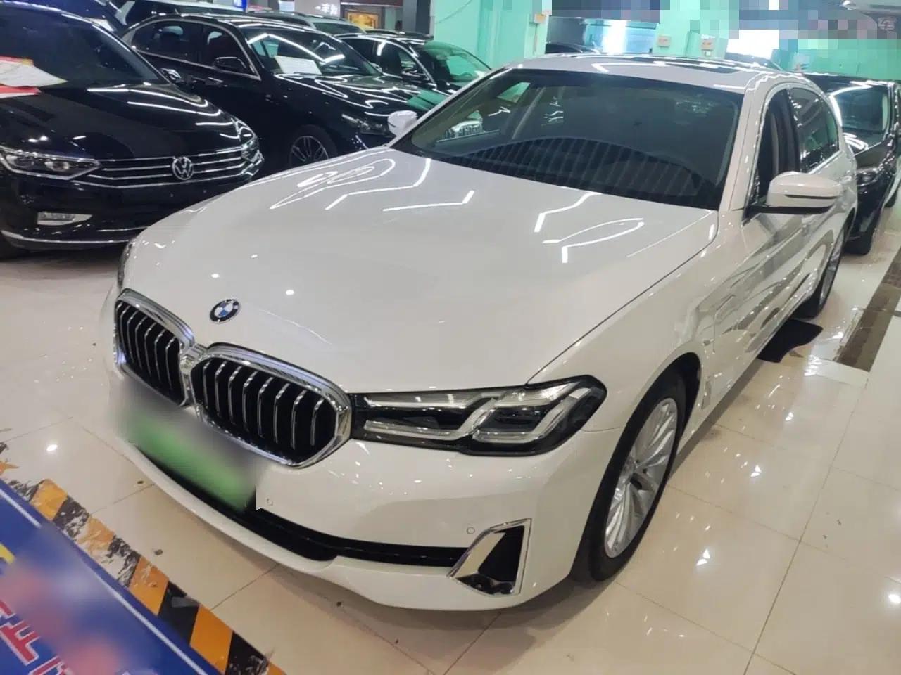BMW 5 Series New Energy 2021 535Le Luxury Package — миниатюра 1