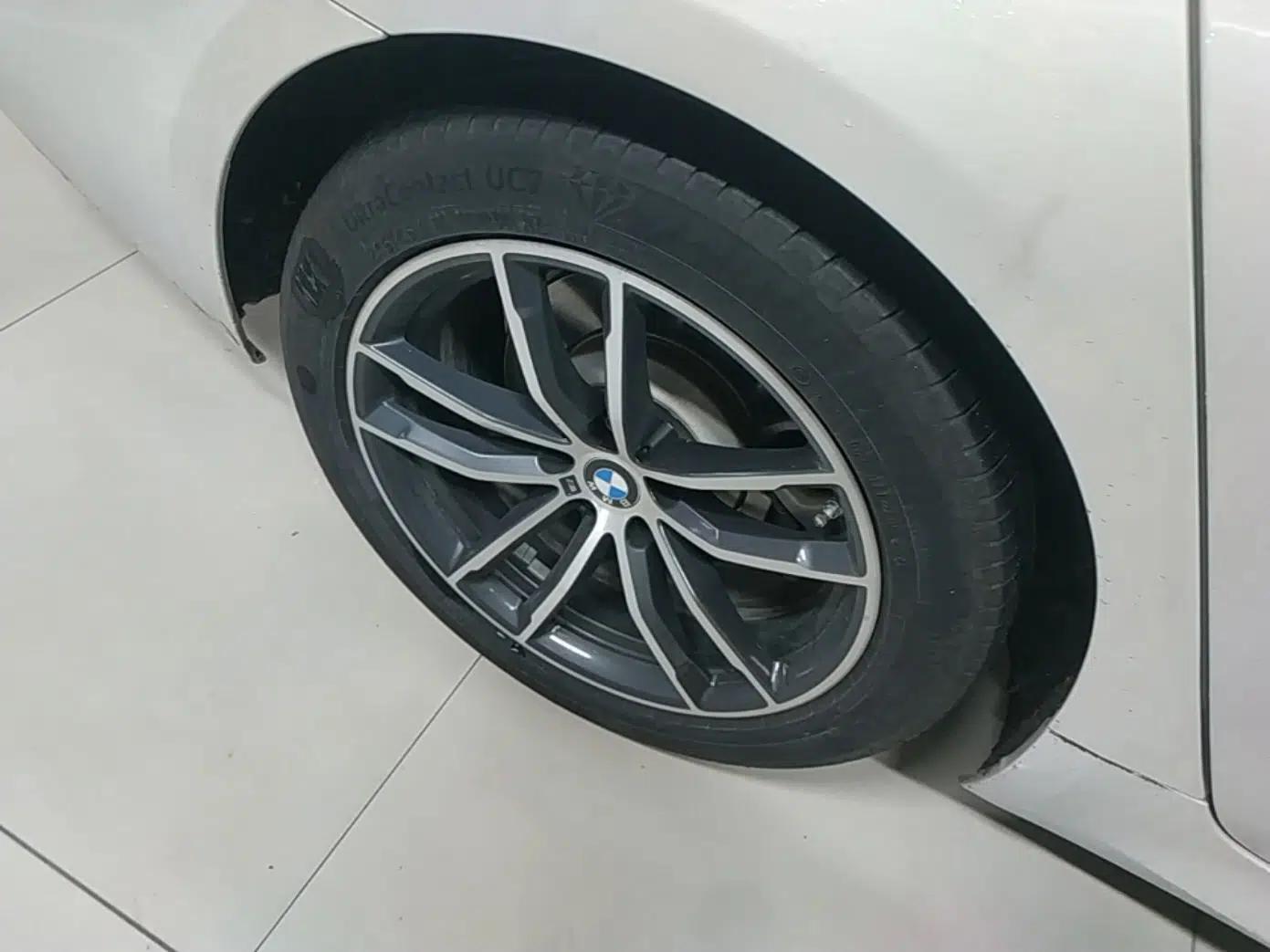 BMW 5 Series New Energy 2021 535Le M Sport Package — миниатюра 11
