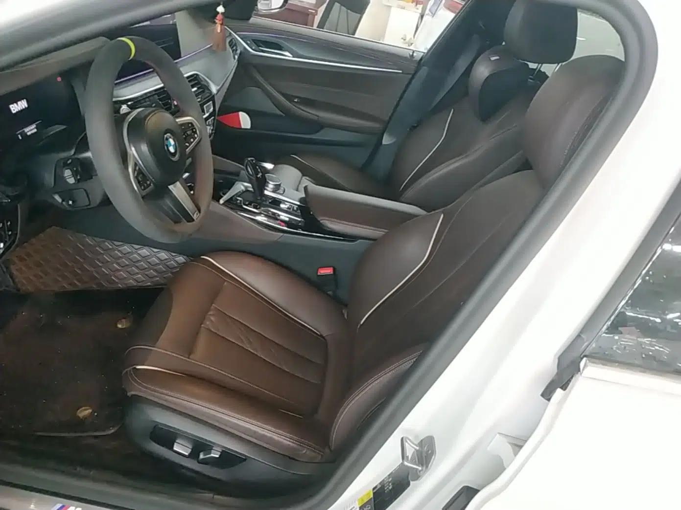 BMW 5 Series New Energy 2021 535Le M Sport Package — миниатюра 22