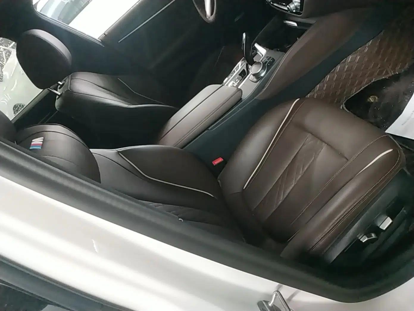 BMW 5 Series New Energy 2021 535Le M Sport Package — миниатюра 24