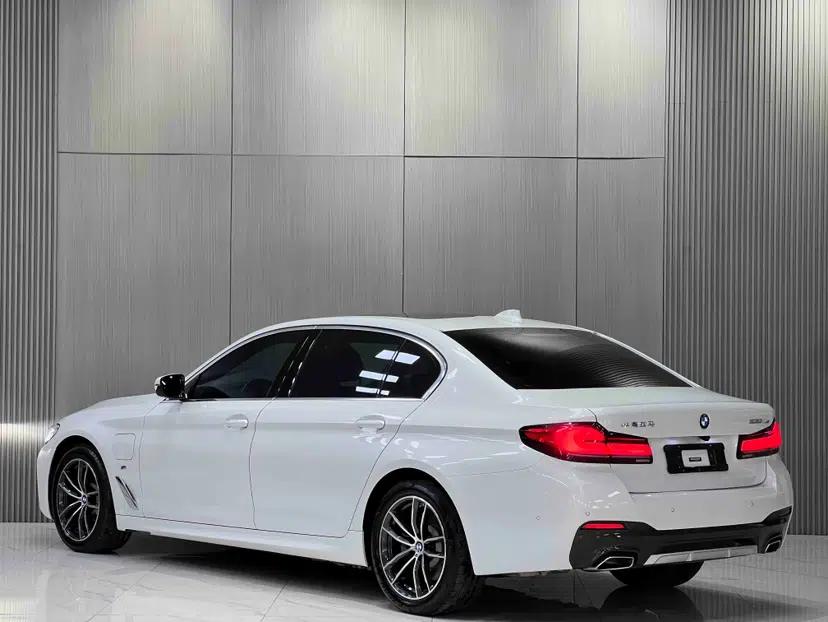 BMW 5 Series New Energy 2021 535Le M Sport Package — миниатюра 6