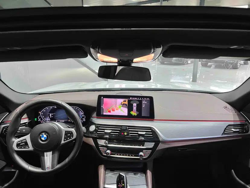 BMW 5 Series New Energy 2021 535Le M Sport Package — миниатюра 10