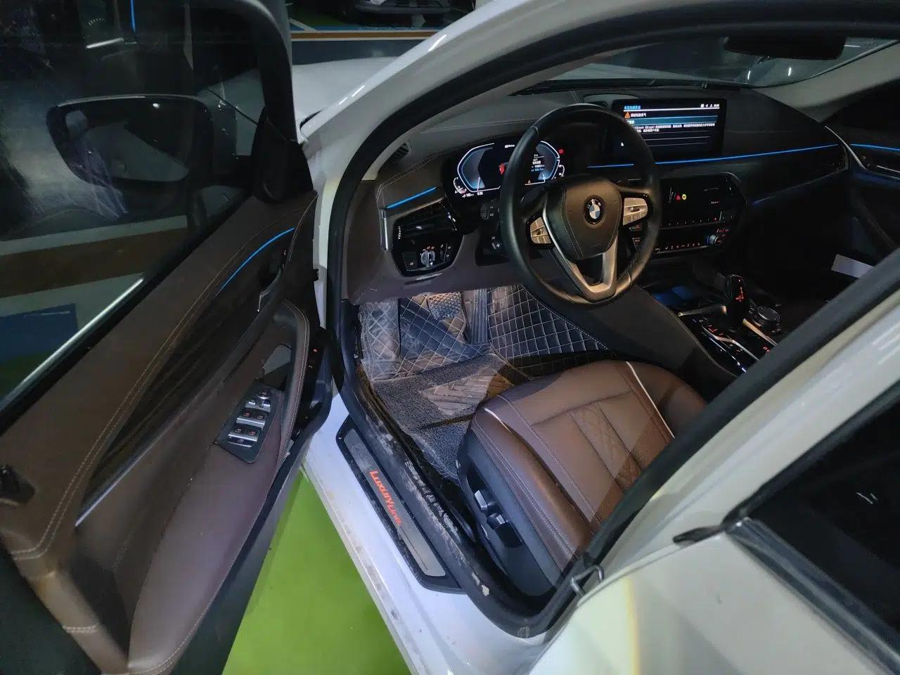 BMW 5 Series New Energy 2021 535Le Luxury Package — миниатюра 16