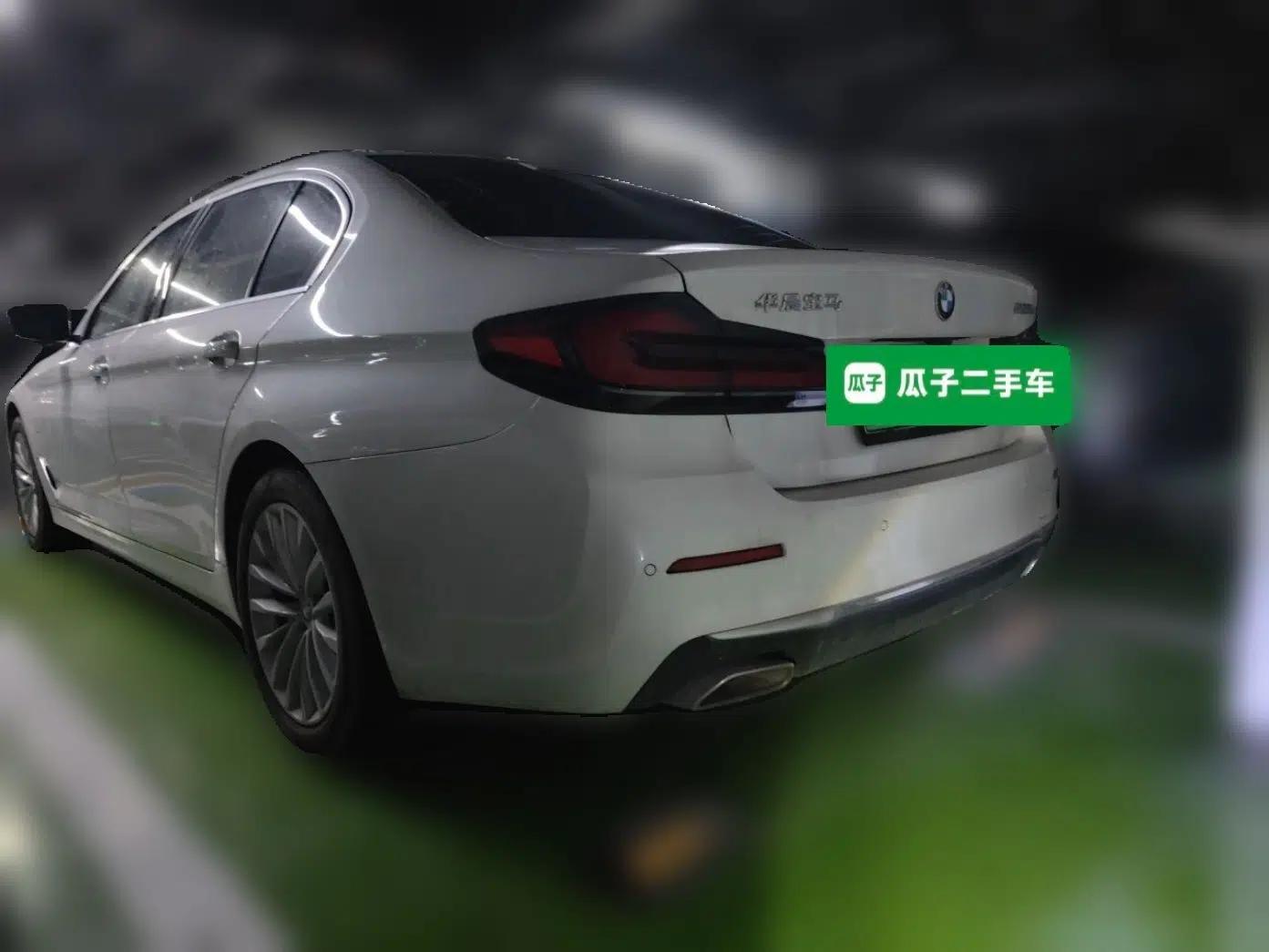 BMW 5 Series New Energy 2021 535Le Luxury Package — миниатюра 4