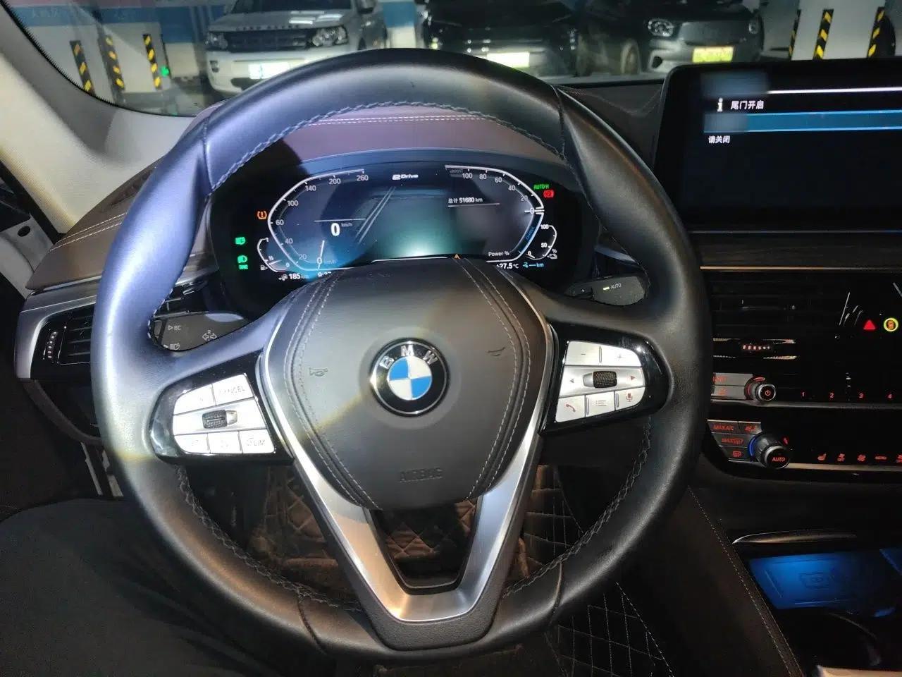 BMW 5 Series New Energy 2021 535Le Luxury Package — миниатюра 10
