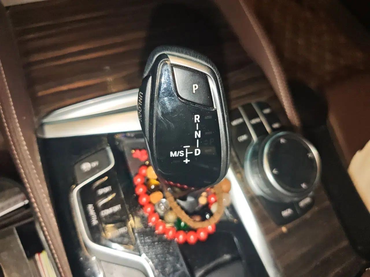 BMW 5 Series New Energy 2020 Mileage Upgrade Version 530Le Luxury Package — миниатюра 14