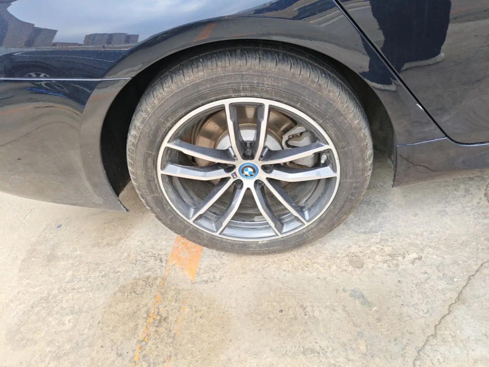 BMW 5 Series New Energy 2022 Restyled 535Le M Sport Package — миниатюра 11