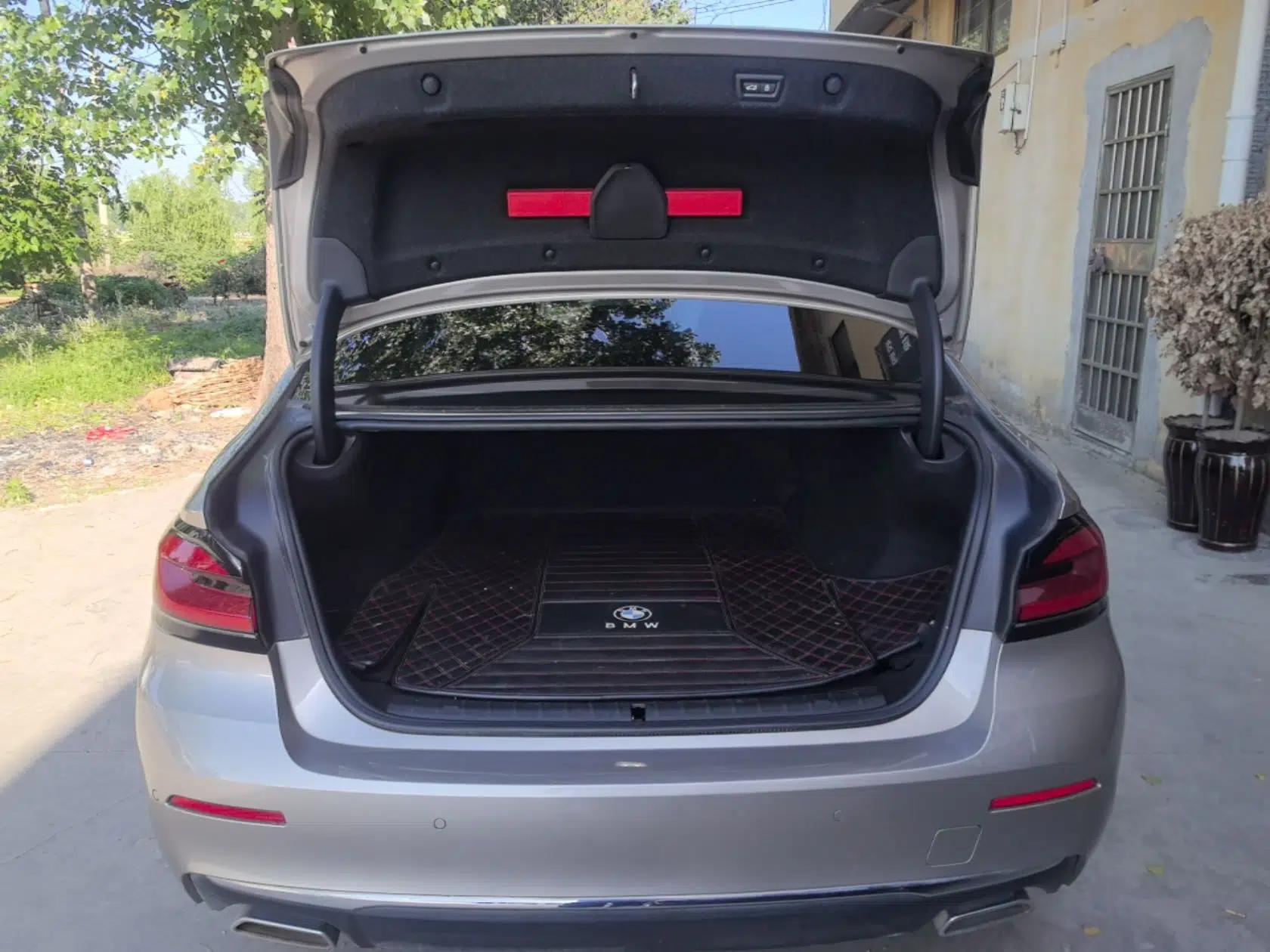 BMW 5 Series New Energy 2022 535Le Luxury Package — миниатюра 27