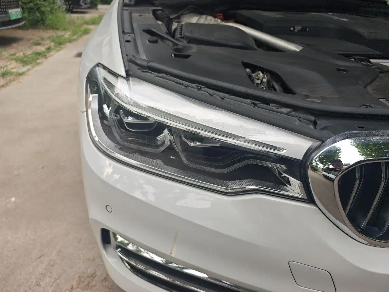 BMW 5 Series New Energy 2020 Mileage Upgrade Version 530Le Pioneer Edition — миниатюра 7