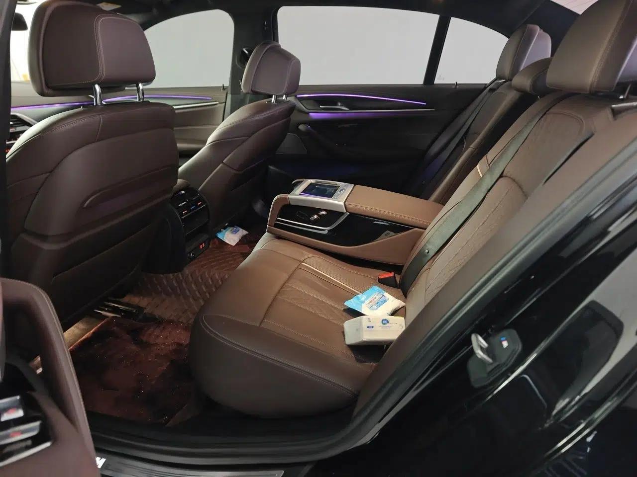 BMW 5 Series New Energy 2022 535Le Pioneer Edition M Sport Package — миниатюра 17
