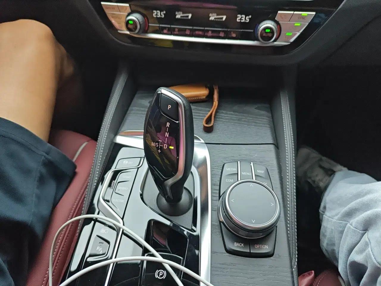 BMW 5 Series New Energy 2021 535Le M Sport Package — миниатюра 14