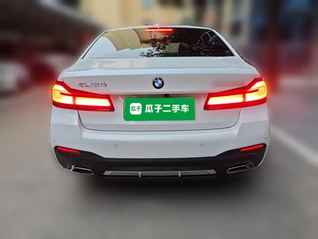 BMW 5 Series New Energy 2021 535Le M Sport Package — миниатюра 5