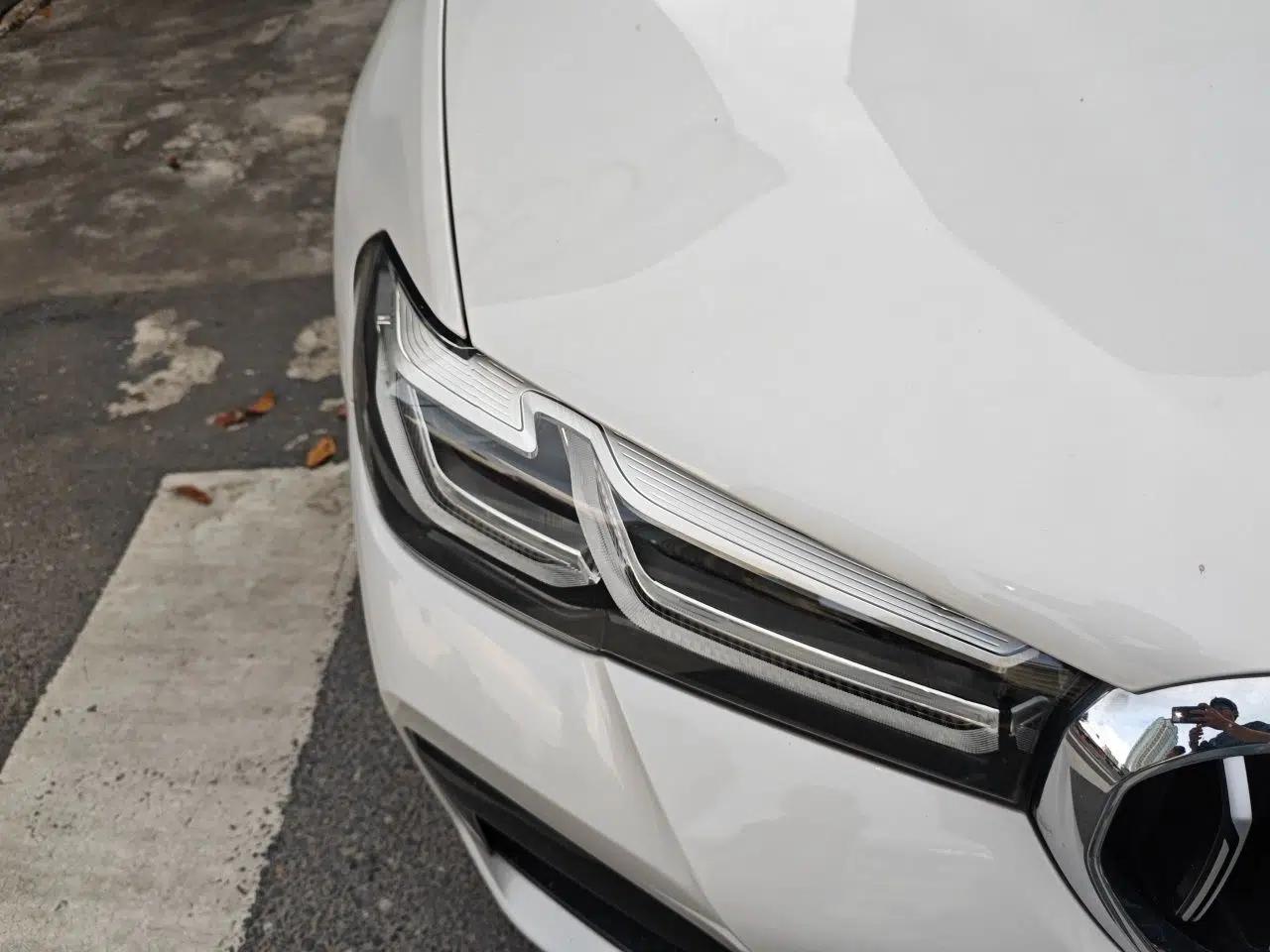 BMW 5 Series New Energy 2021 535Le M Sport Package — миниатюра 7