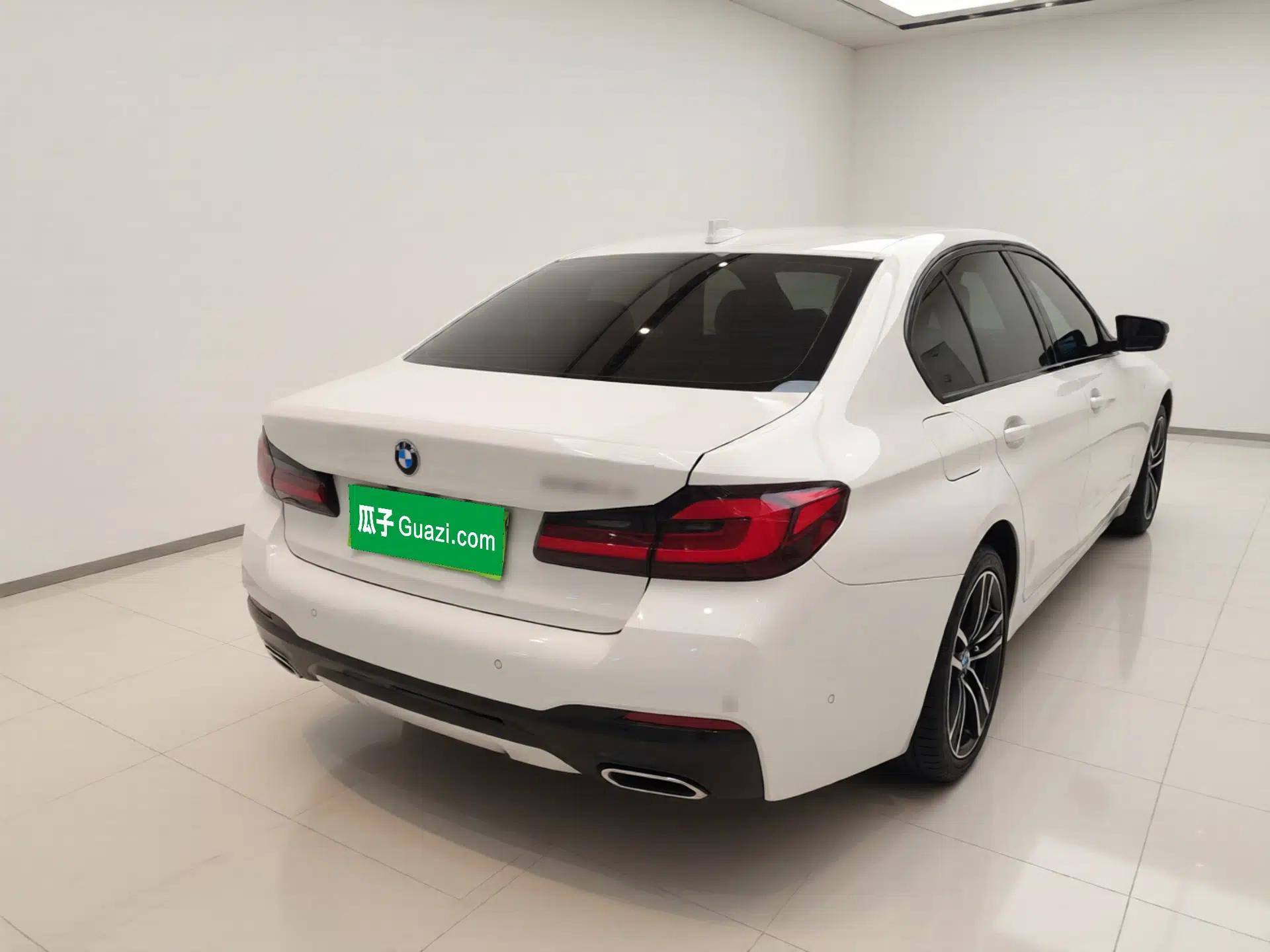 BMW 5 Series New Energy 2021 535Le M Sport Package — миниатюра 3