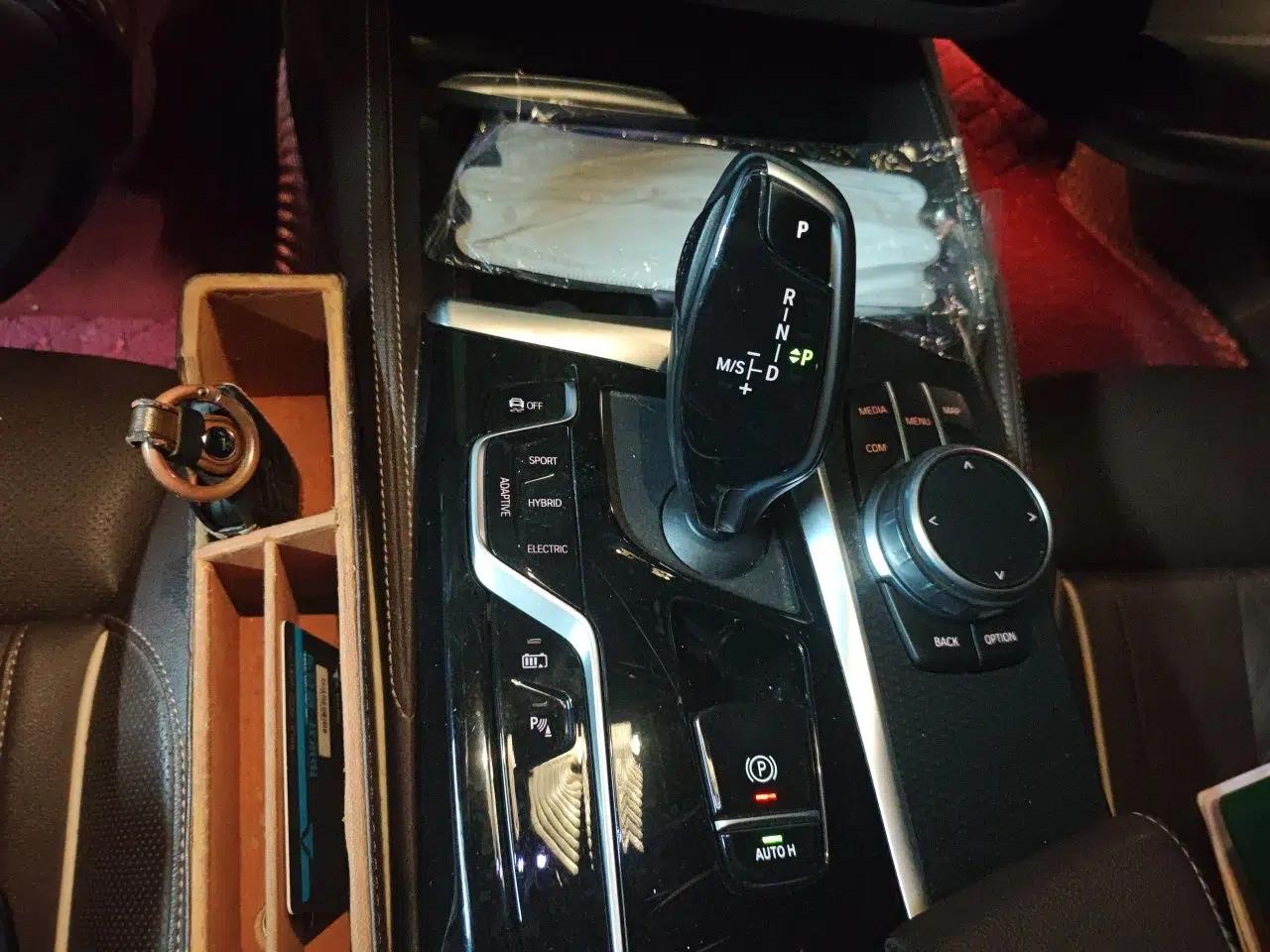 BMW 5 Series New Energy 2021 Restyled 535Le Pioneer Edition M Sport Package — миниатюра 14