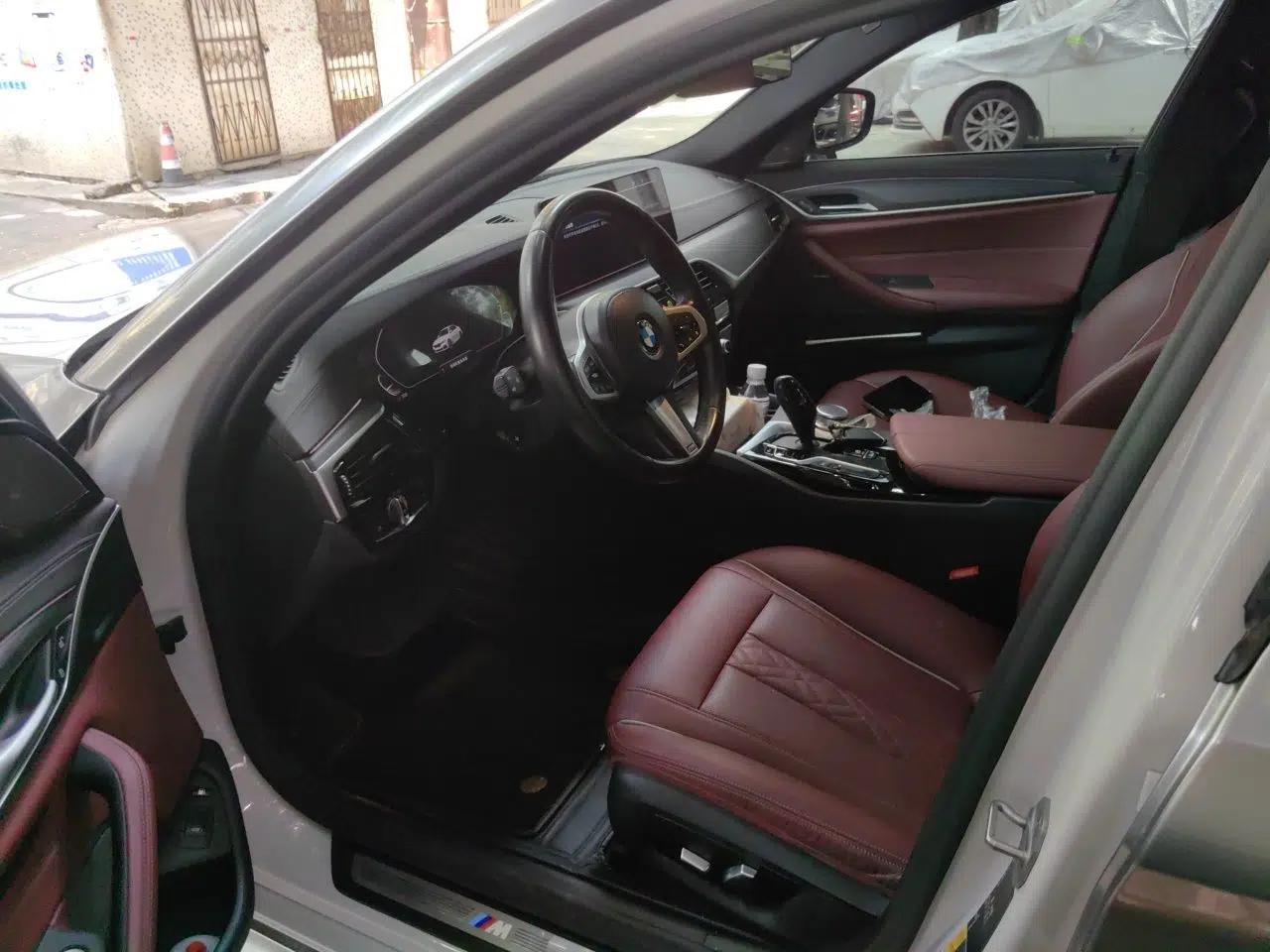 BMW 5 Series New Energy 2022 535Le M Sport Package — миниатюра 16