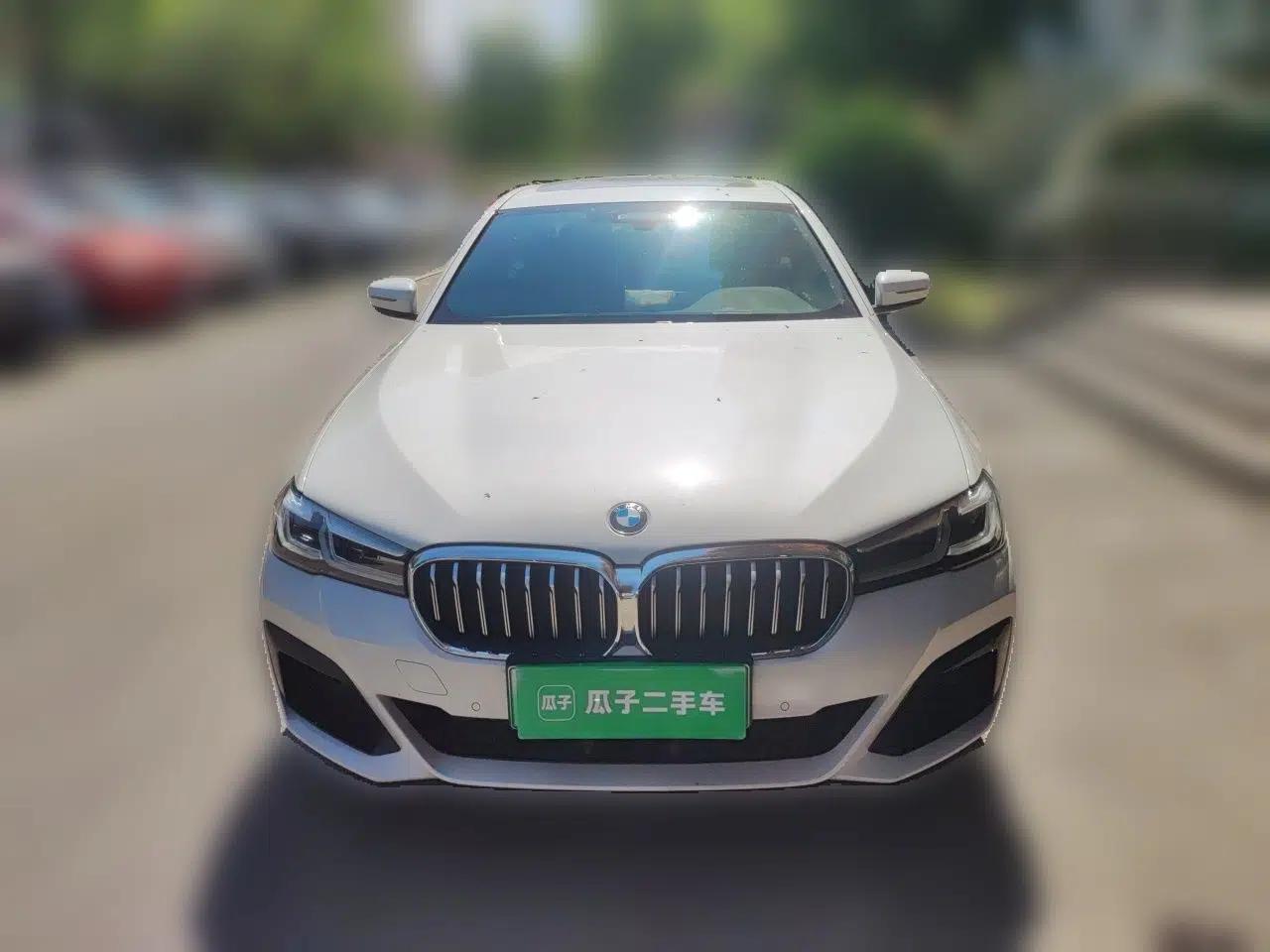 BMW 5 Series New Energy 2021 Restyled 535Le Pioneer Edition M Sport Package — миниатюра 2