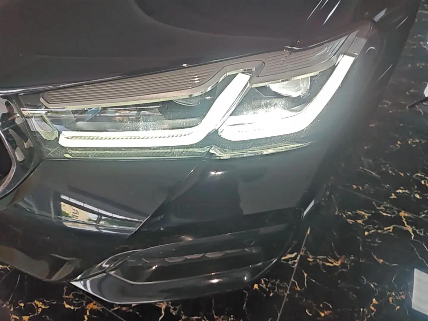 BMW 5 Series New Energy 2022 Second Facelift 535Le Pioneer Edition M Sport Package — миниатюра 8